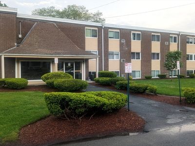 26 Willis St APT 33