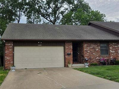 128 S Ryans Way