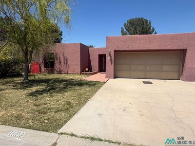 Property at 1602 Mountain Shadow Dr, Carlsbad, NM