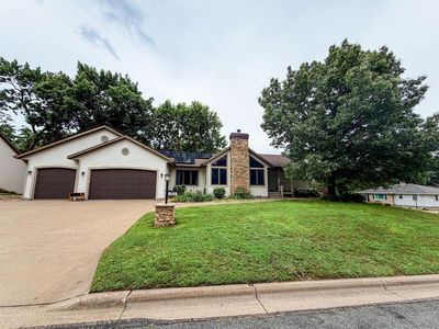 1053 Canary LANE