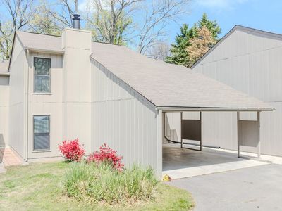 8705 Olde Colony Trl APT 28