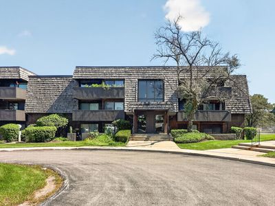 513 Timber Ridge Dr APT 105C