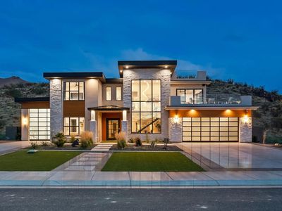 1625 W Torrey Pines Rd