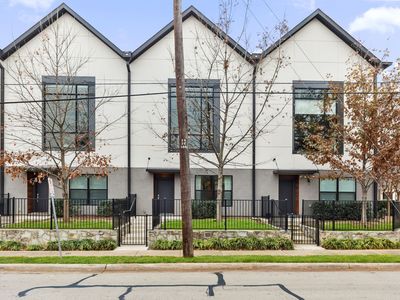 3880 Munger Ave #2