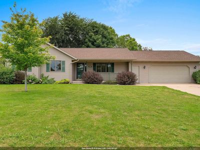 1525 Parkview Dr