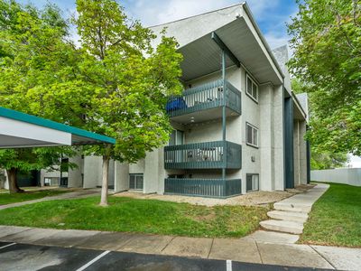 269 E Hill Ave S #5