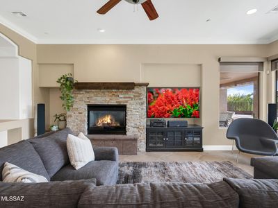 1808 W Quartz Rock Pl