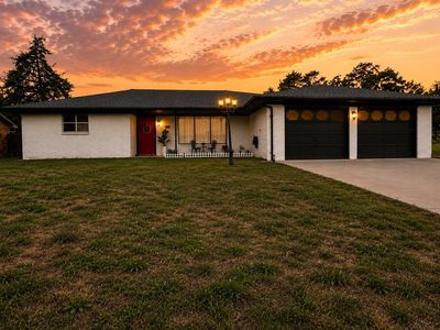 308 Oakwood Dr