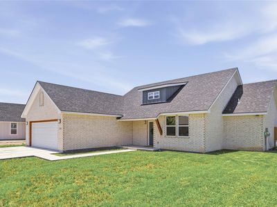 2103 Brooke Ln
