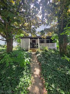 Property at 117 Court St, Chardon, OH