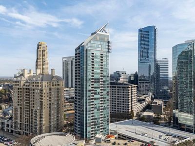 3338 Peachtree Rd NE APT 705