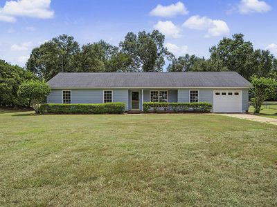104 Honeysuckle Rd