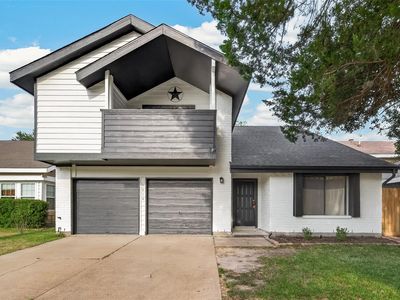 1818 Foxlake Dr