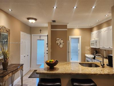 5100 NW 35th St APT 101