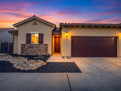 4437 La Joya Dr