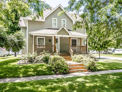 Property at 147 Goodell Ave, Readlyn, IA