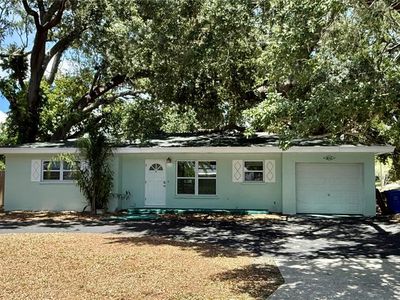 677 Oakwood Dr