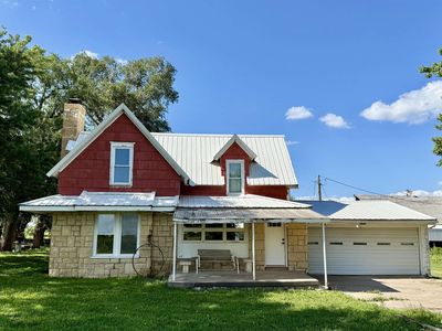 1108 G Ave
