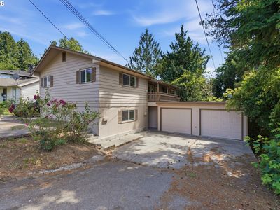 1000 Cowlitz Way