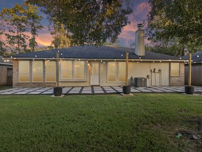 2903 Parkwood Manor Dr