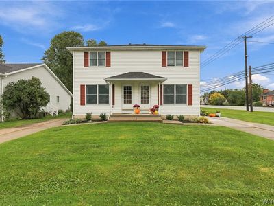 1 Montauk Ln