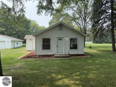 527 Teman St