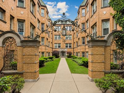 854 Washington Blvd APT 3