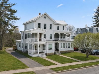 142 Hamilton St