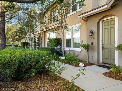 27249 Riverview Ln