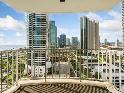 1350 Ala Moana Blvd APT 1709