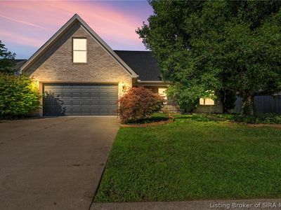 4208 Queens Court