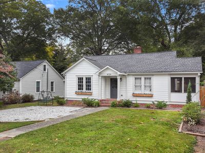 4124 Middlebrooks St NE