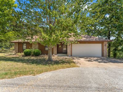 107 Oak Drive