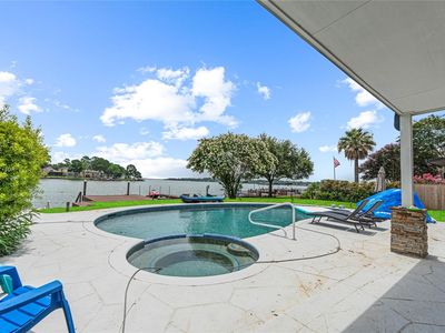 3114 Canterbury Ln