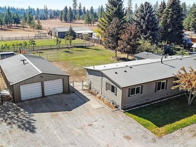 3210 E Denison Chattaroy Rd