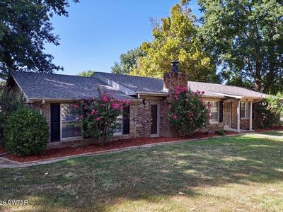 706 Scenic Hills Dr