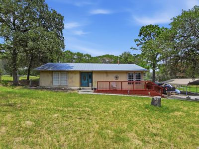 Property at 1027 Bluebonnet, Adkins, TX
