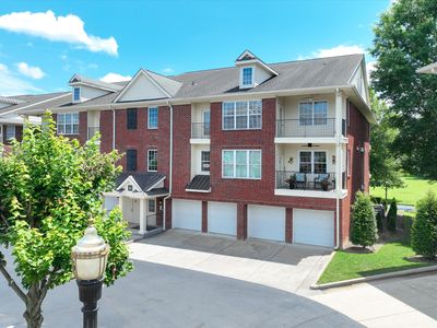 3201 Aspen Grove Dr APT H10