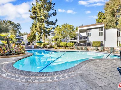 18645 Hatteras St UNIT 106