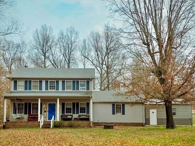 352 Calumet Ln