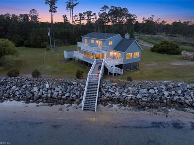912 Sand Bank Rd