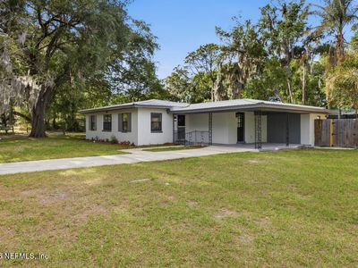 120 E OAK HILL Drive
