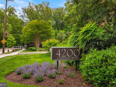 4200 Cathedral Ave NW APT 901
