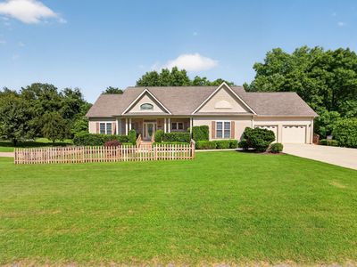 2142 Jean Ct