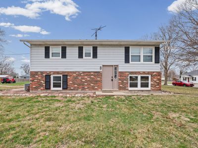 Property at 705 S Wood St, Brookston, IN