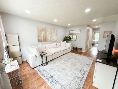 1209 Mount Rushmore Way APT B