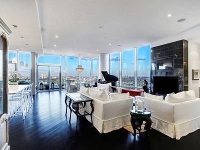 2727 Kirby Dr APT 19F