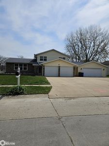 62 Schwartz Dr