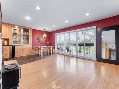 1061 Park Ave