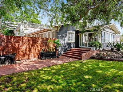 2197 Santa Ana Ave